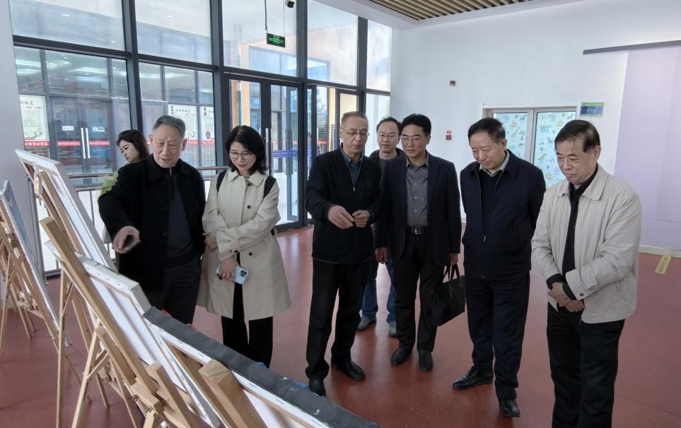 深化社校共建 传承博爱精神——镇江市赛珍珠研究会赴市特教中心开展调研交流